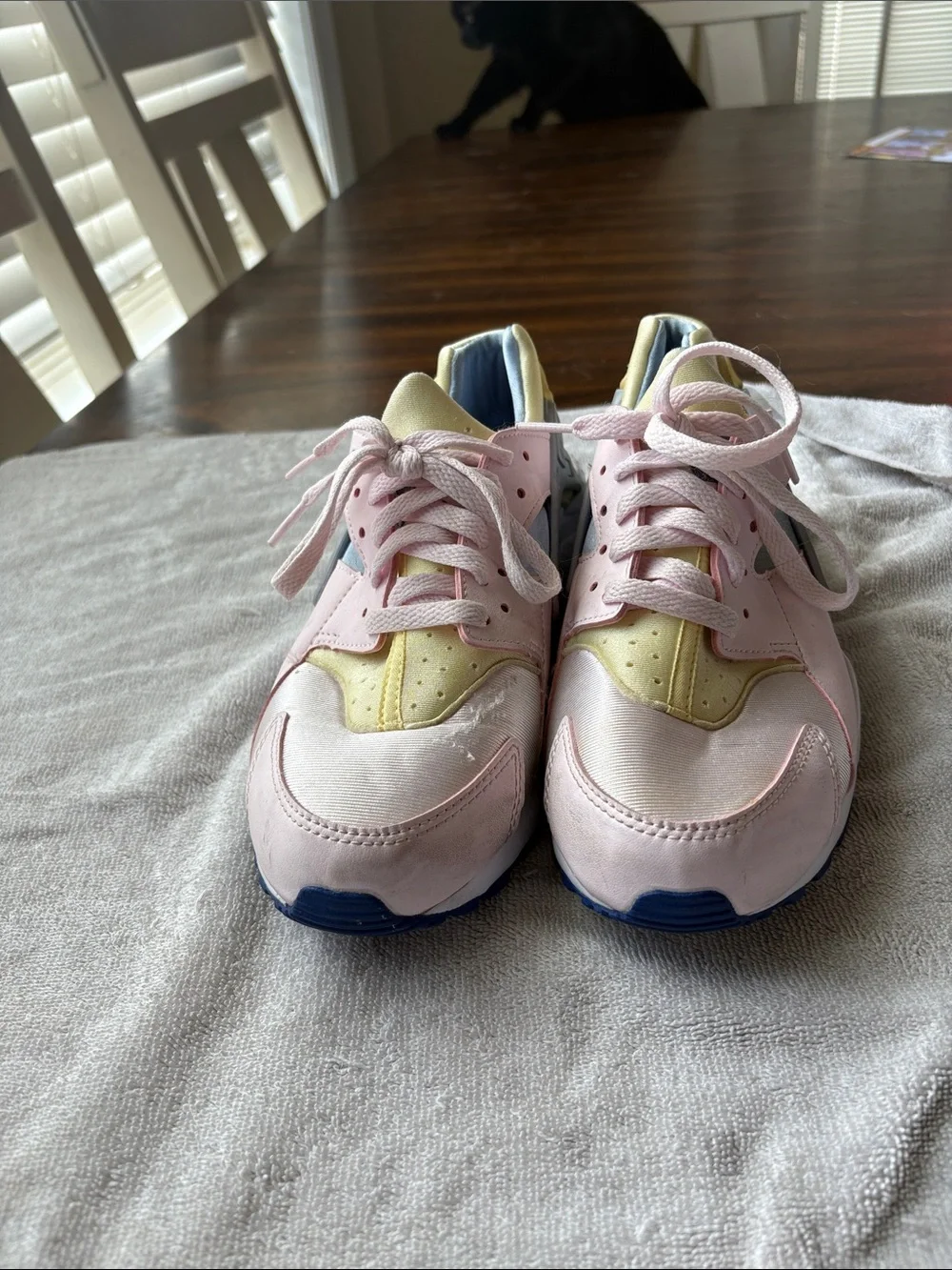 Nike Kids Pink and Yellow Low-Top Sneakers